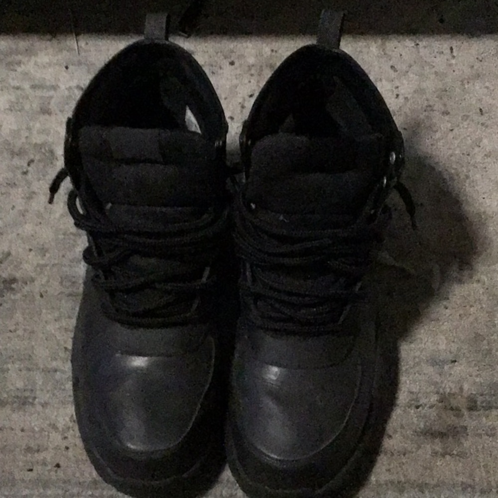 Nike ACG Boots